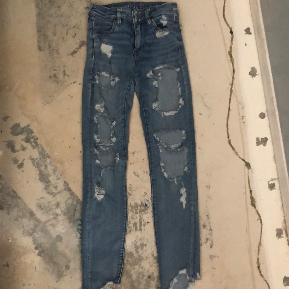 Size 0, Light Washed American Eagle Ripped Jeans